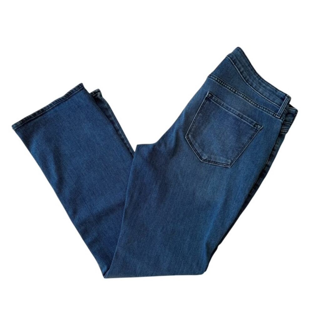 Old Navy Mid-Rise Wow Bootcut Blue Jeans - Size 14